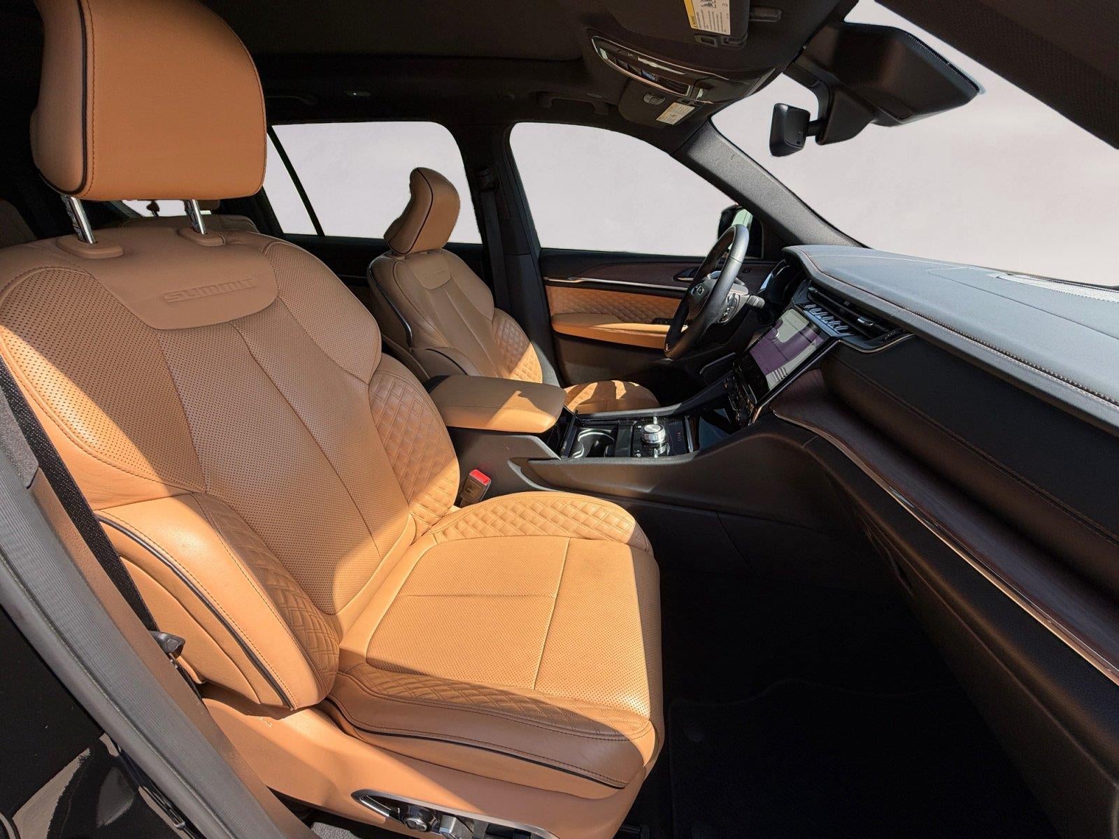 2025 Jeep Grand Cherokee L Summit 4x4