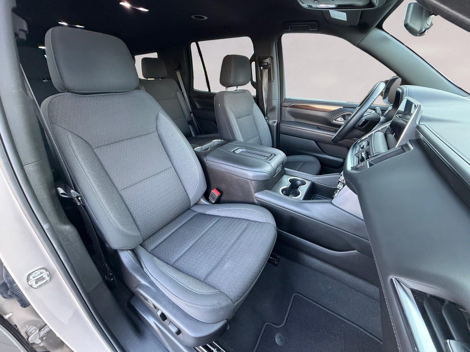 2024 GMC Yukon SLE