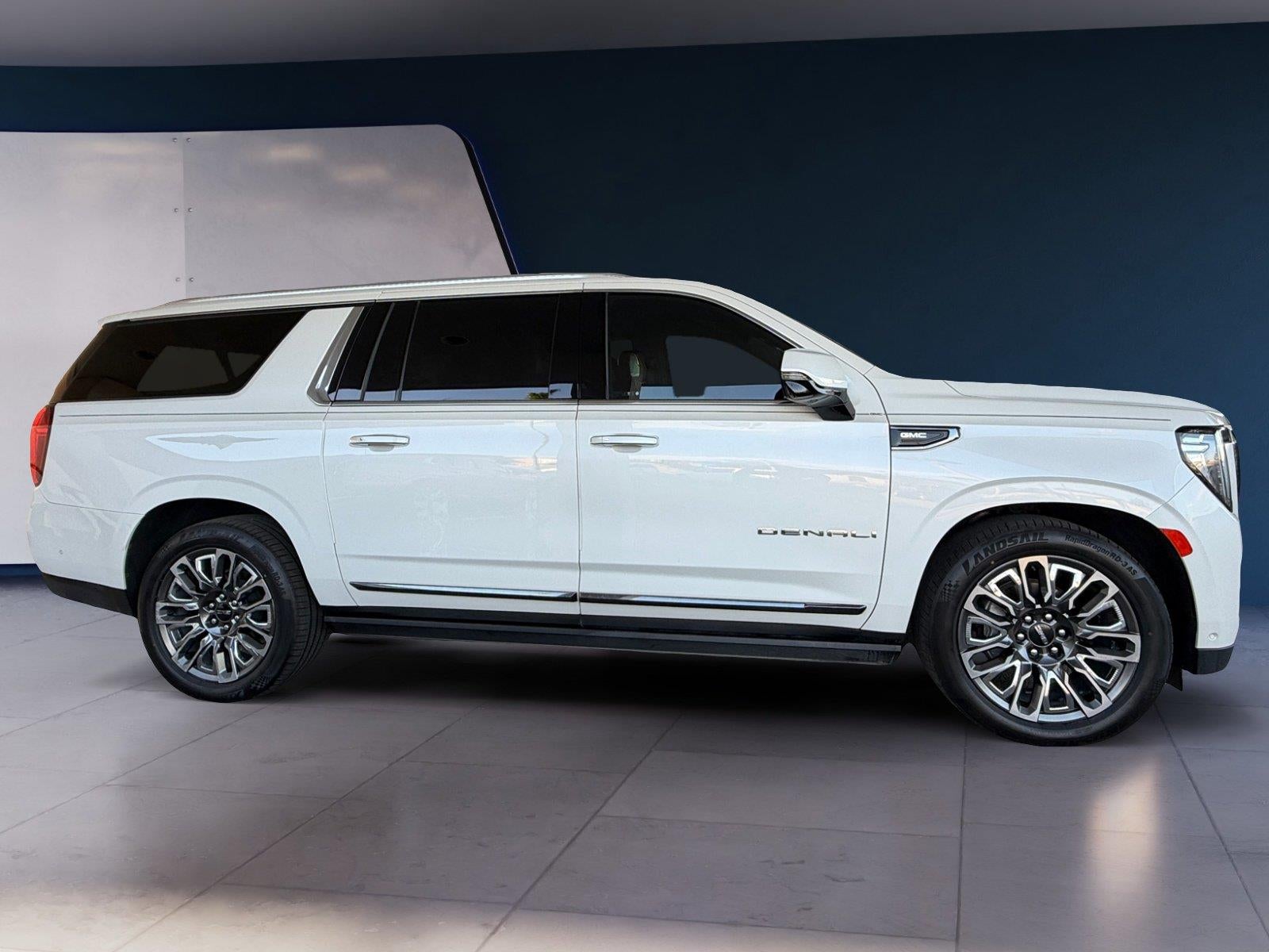 2024 GMC Yukon XL Denali Ultimate