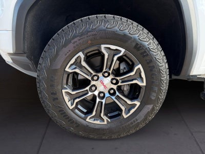 2025 GMC Canyon AT4