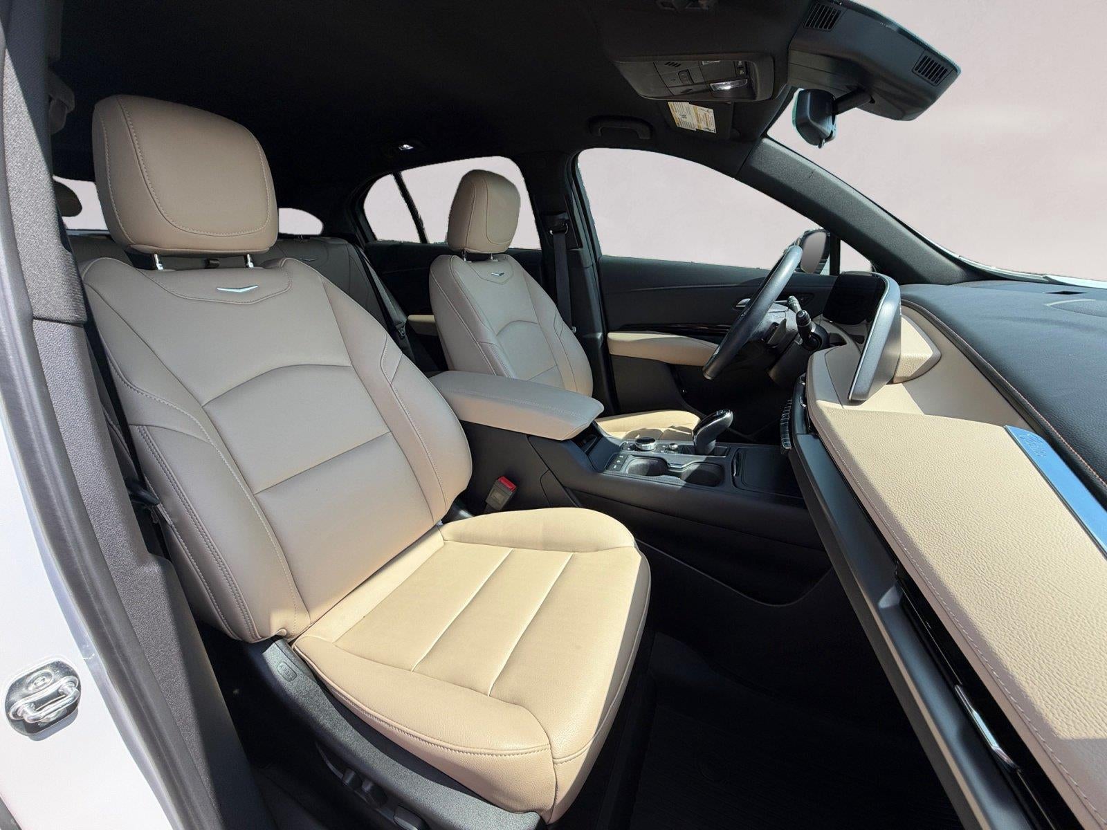 2024 Cadillac XT4 Luxury