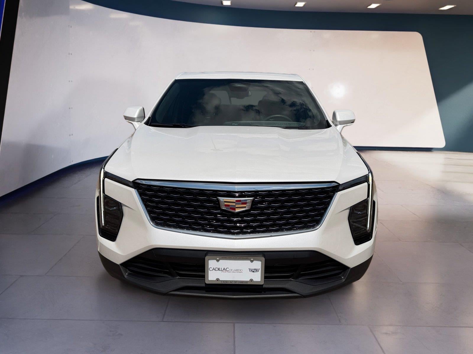 2024 Cadillac XT4 Luxury