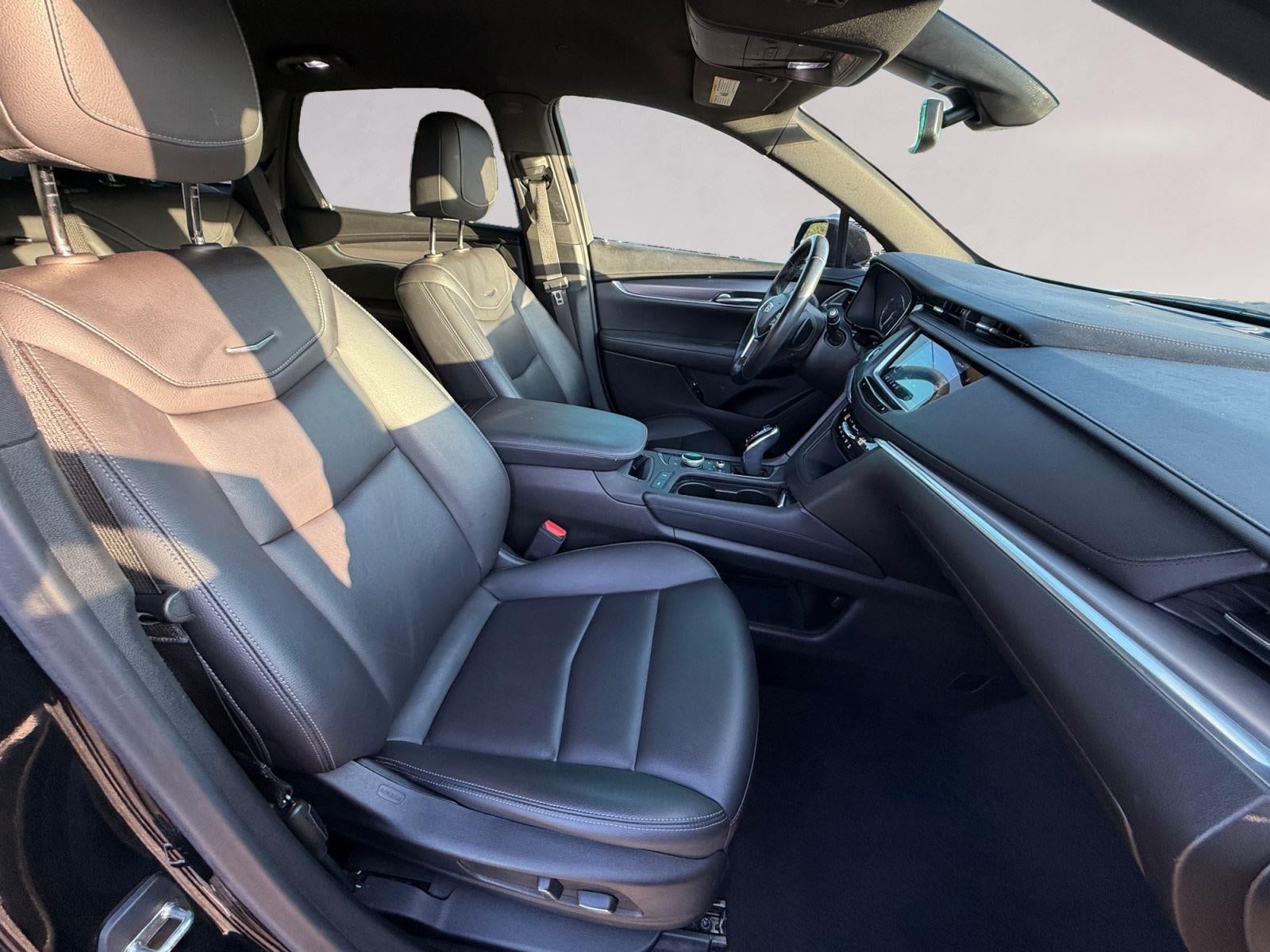 2023 Cadillac XT5 Luxury