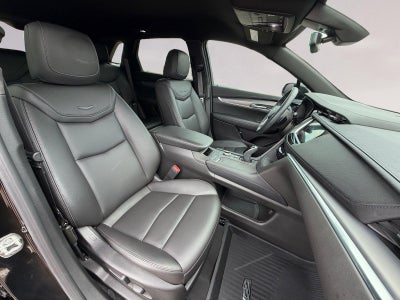 2024 Cadillac XT5 Luxury