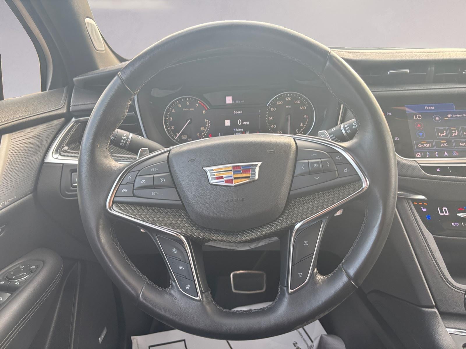 2023 Cadillac XT5 Sport