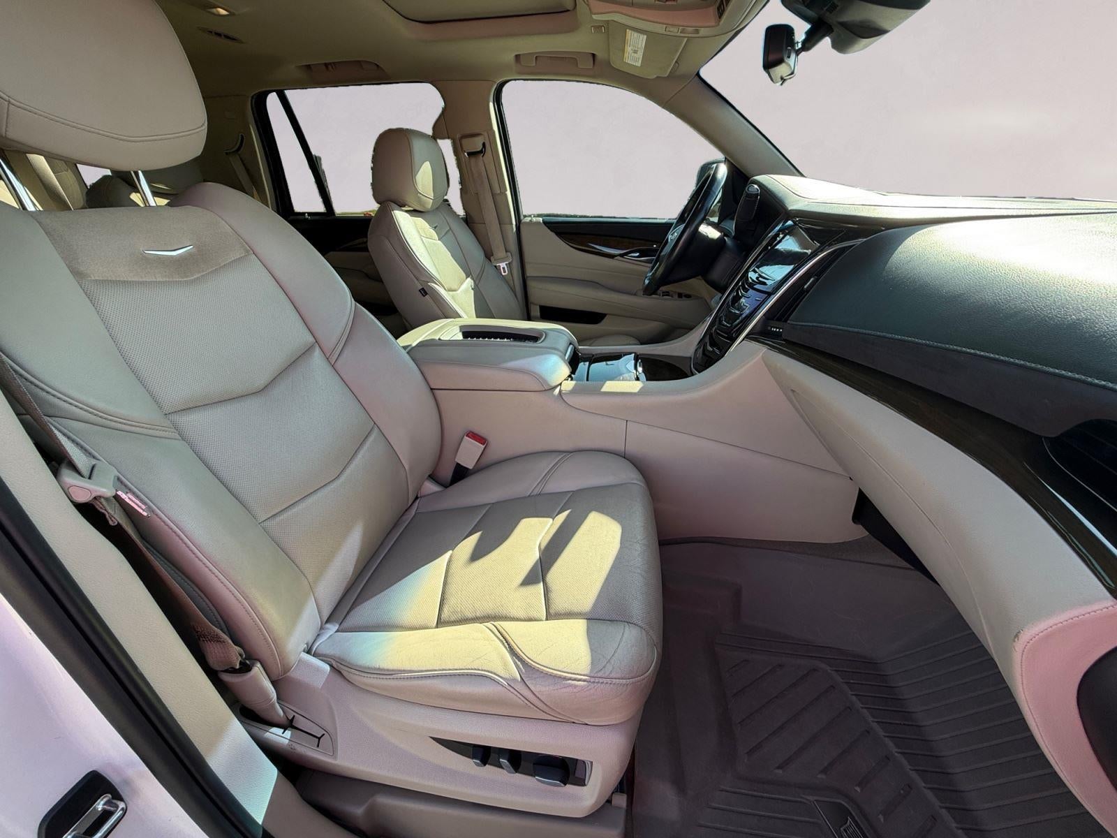 2019 Cadillac Escalade Luxury