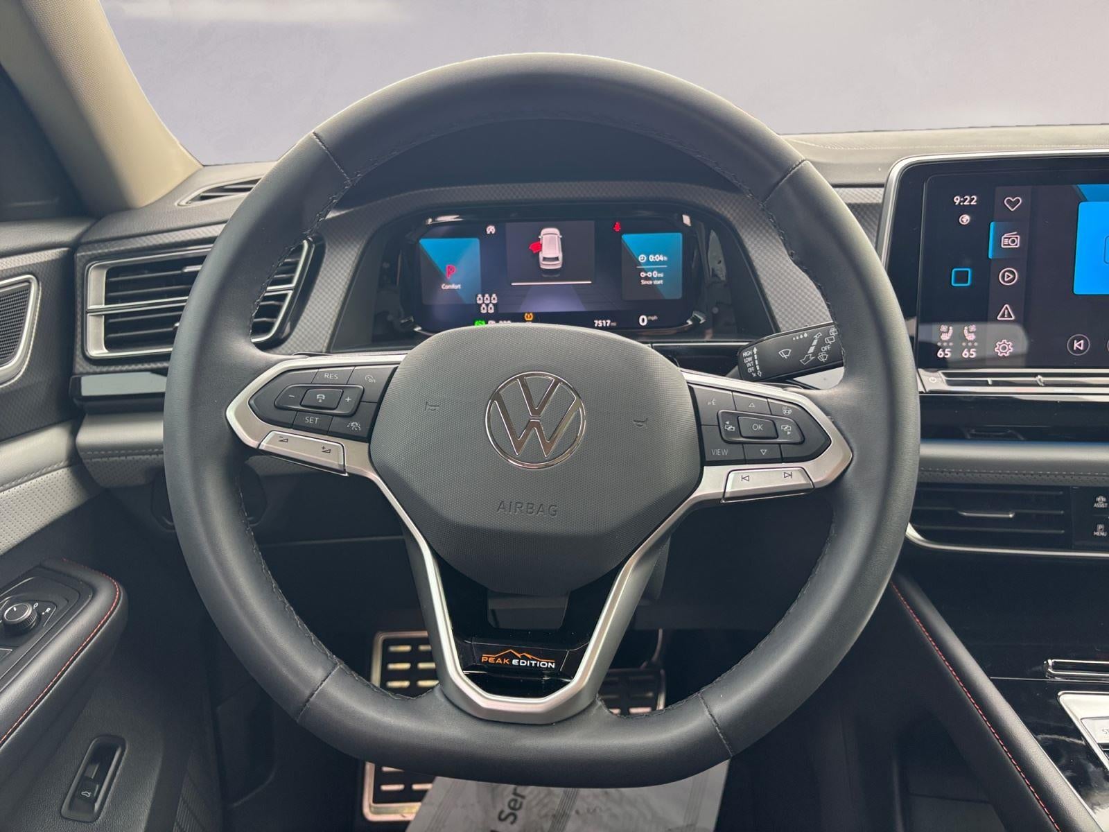 2024 Volkswagen Atlas 2.0T Peak Edition SE w/Technology