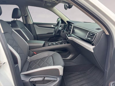 2024 Volkswagen Atlas 2.0T Peak Edition SE w/Technology