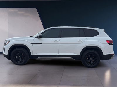 2024 Volkswagen Atlas 2.0T Peak Edition SE w/Technology