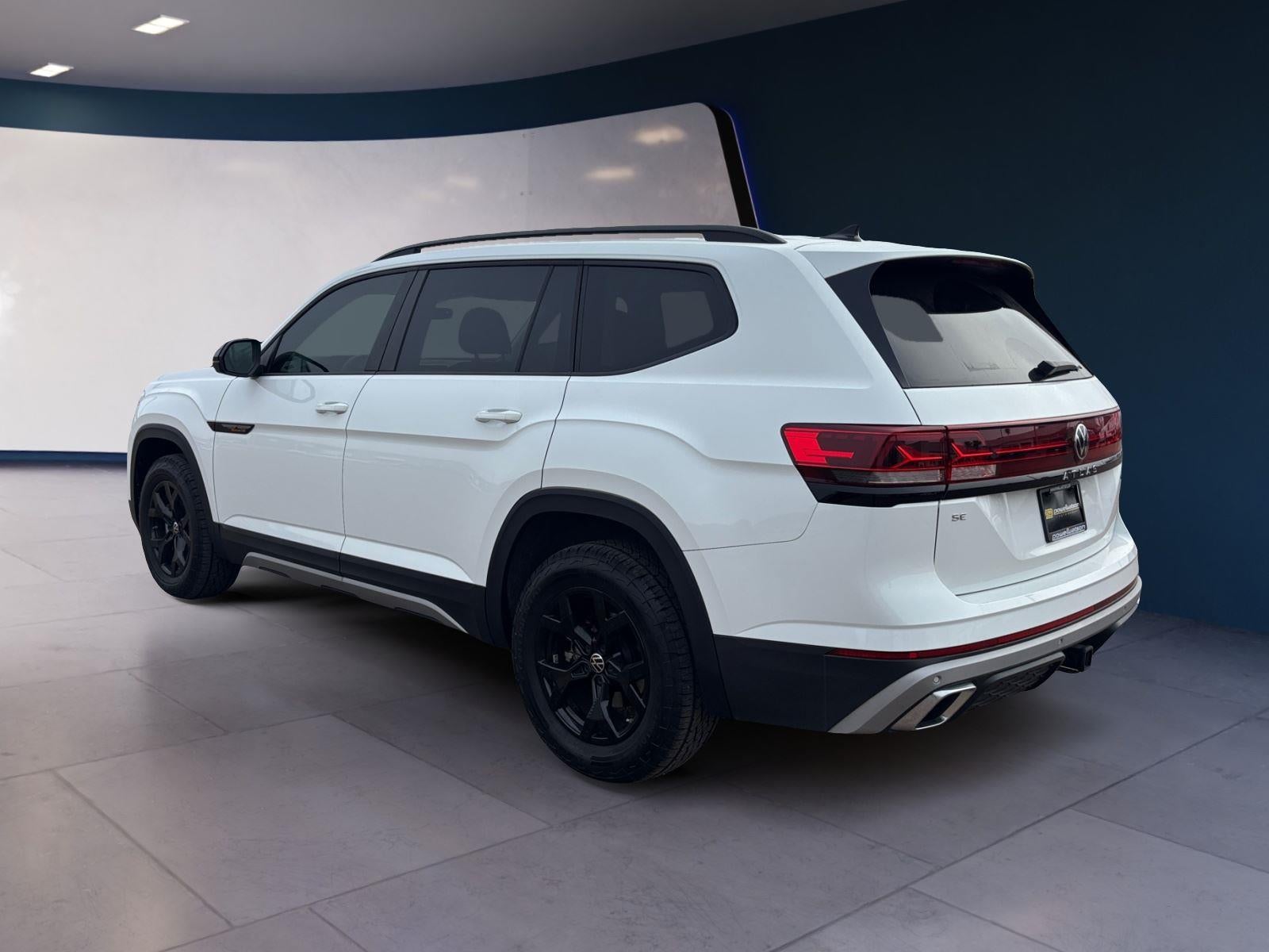 2024 Volkswagen Atlas 2.0T Peak Edition SE w/Technology