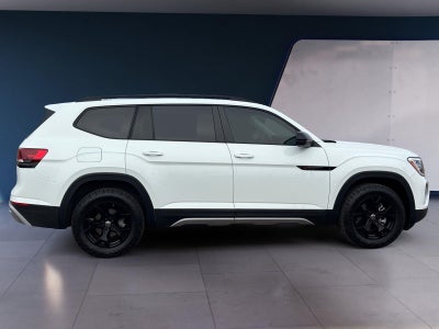 2024 Volkswagen Atlas 2.0T Peak Edition SE w/Technology