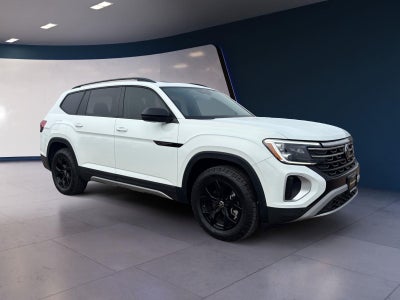 2024 Volkswagen Atlas 2.0T Peak Edition SE w/Technology
