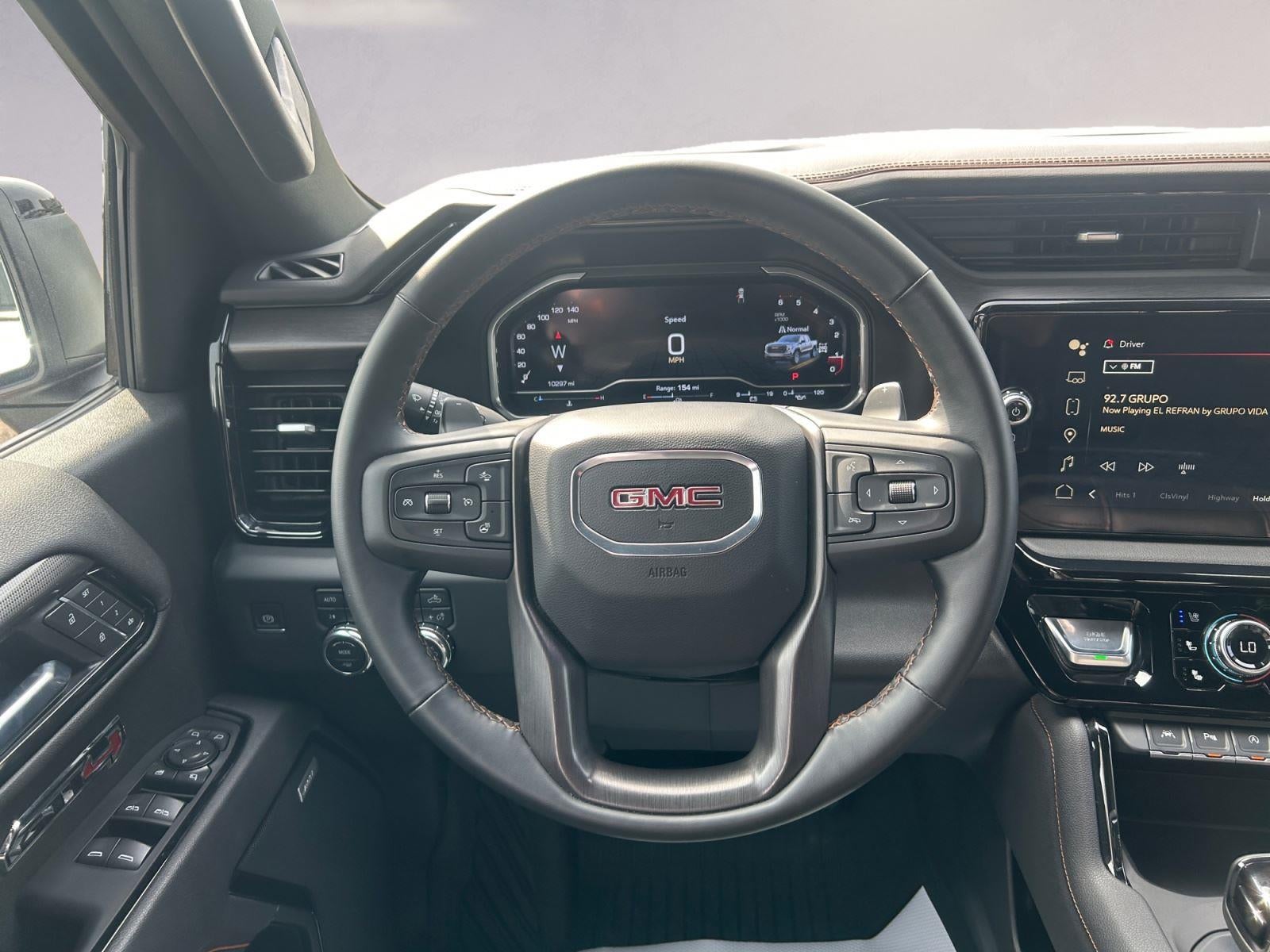 2025 GMC Sierra 1500 AT4