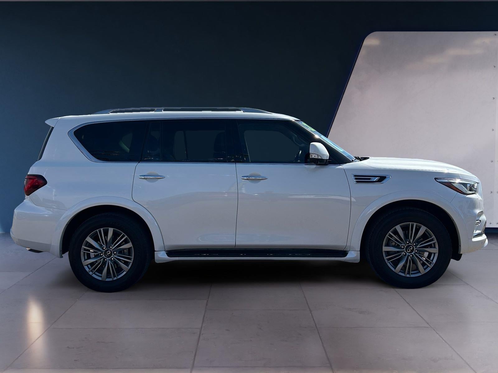 2022 INFINITI QX80 LUXE