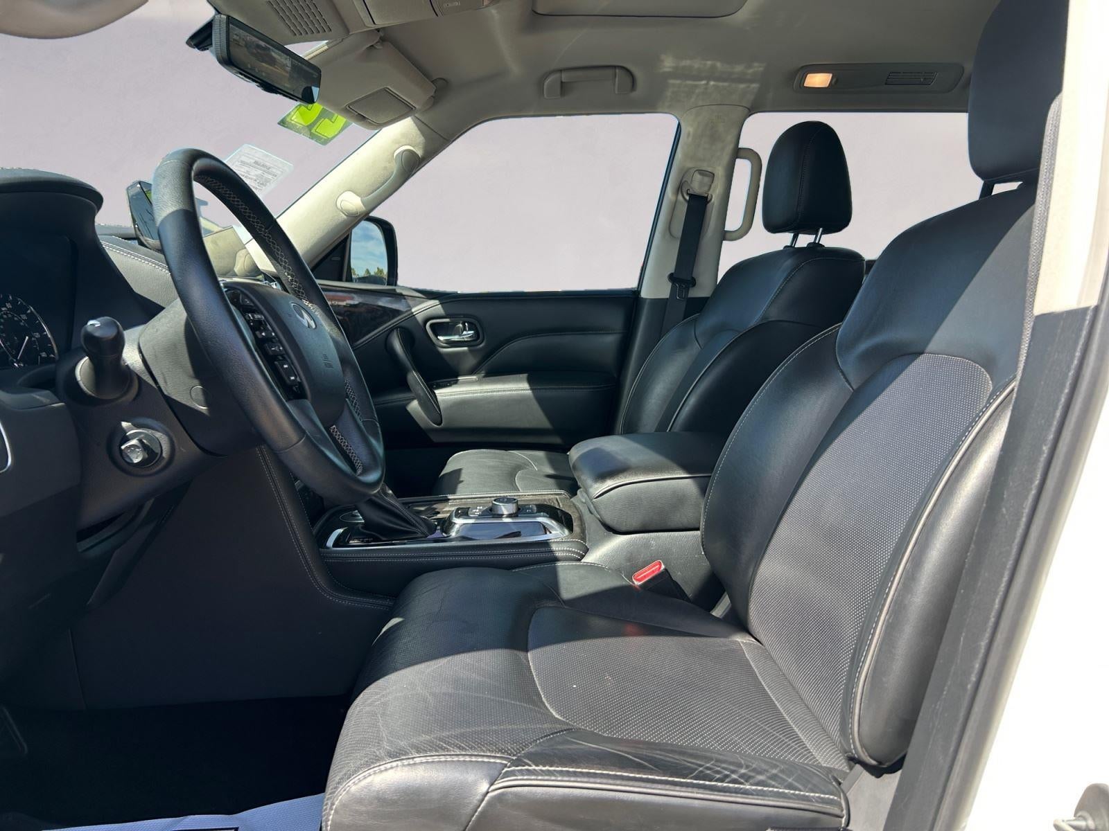 2022 INFINITI QX80 LUXE