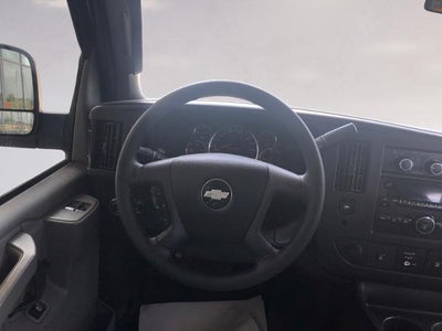2017 Chevrolet Express Passenger 3500 Extended Wheelbase Rear-Wheel Drive 1LT