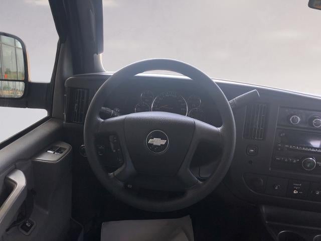 2017 Chevrolet Express Passenger 3500 Extended Wheelbase Rear-Wheel Drive 1LT