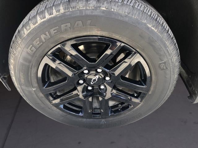 2022 Chevrolet Silverado 1500 Crew Cab Short Box 2-Wheel Drive Custom