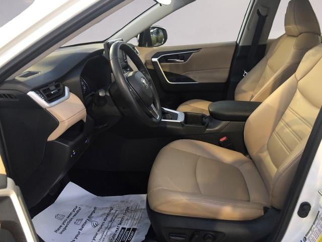 2022 Toyota RAV4 XLE Premium AWD (Natl)