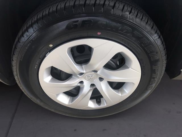 2025 Toyota RAV4 LE FWD (GS)