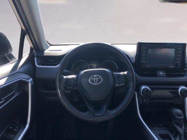 2022 Toyota RAV4 LE FWD (GS)