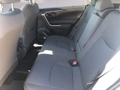 2022 Toyota RAV4 LE FWD (GS)