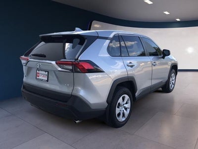 2022 Toyota RAV4 LE FWD (GS)