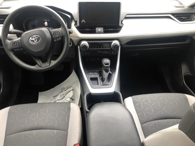 2024 Toyota RAV4 XLE FWD (GS)
