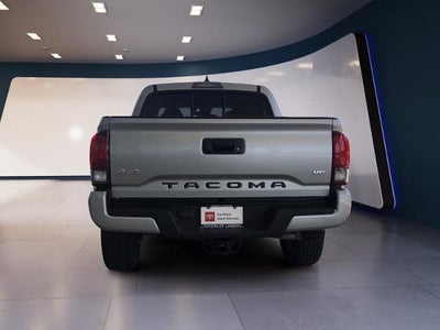 2022 Toyota Tacoma 4WD 4WD SR Double Cab 5' Bed V6 AT (GS)