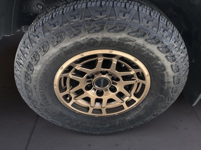 2023 Toyota Tacoma 4WD 4WD Trail Edition Double Cab 5' Bed V6 AT (Natl)