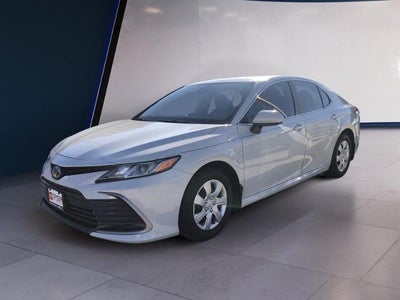 2022 Toyota Camry Hybrid LE CVT (Natl)