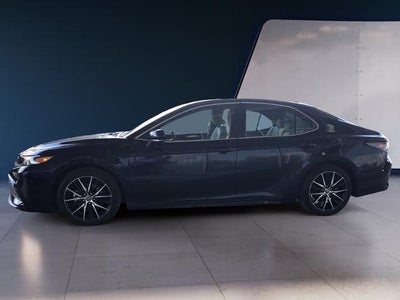 2022 Toyota Camry Hybrid SE CVT (Natl)