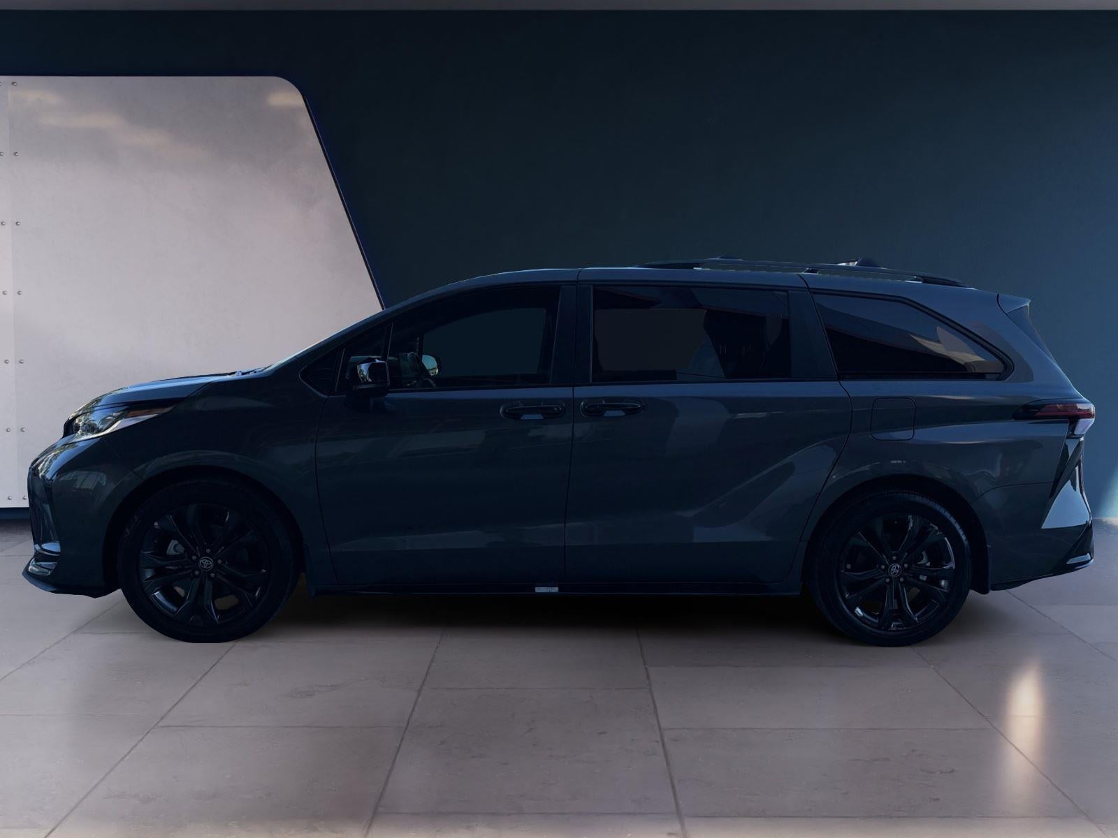 2025 Toyota Sienna XSE