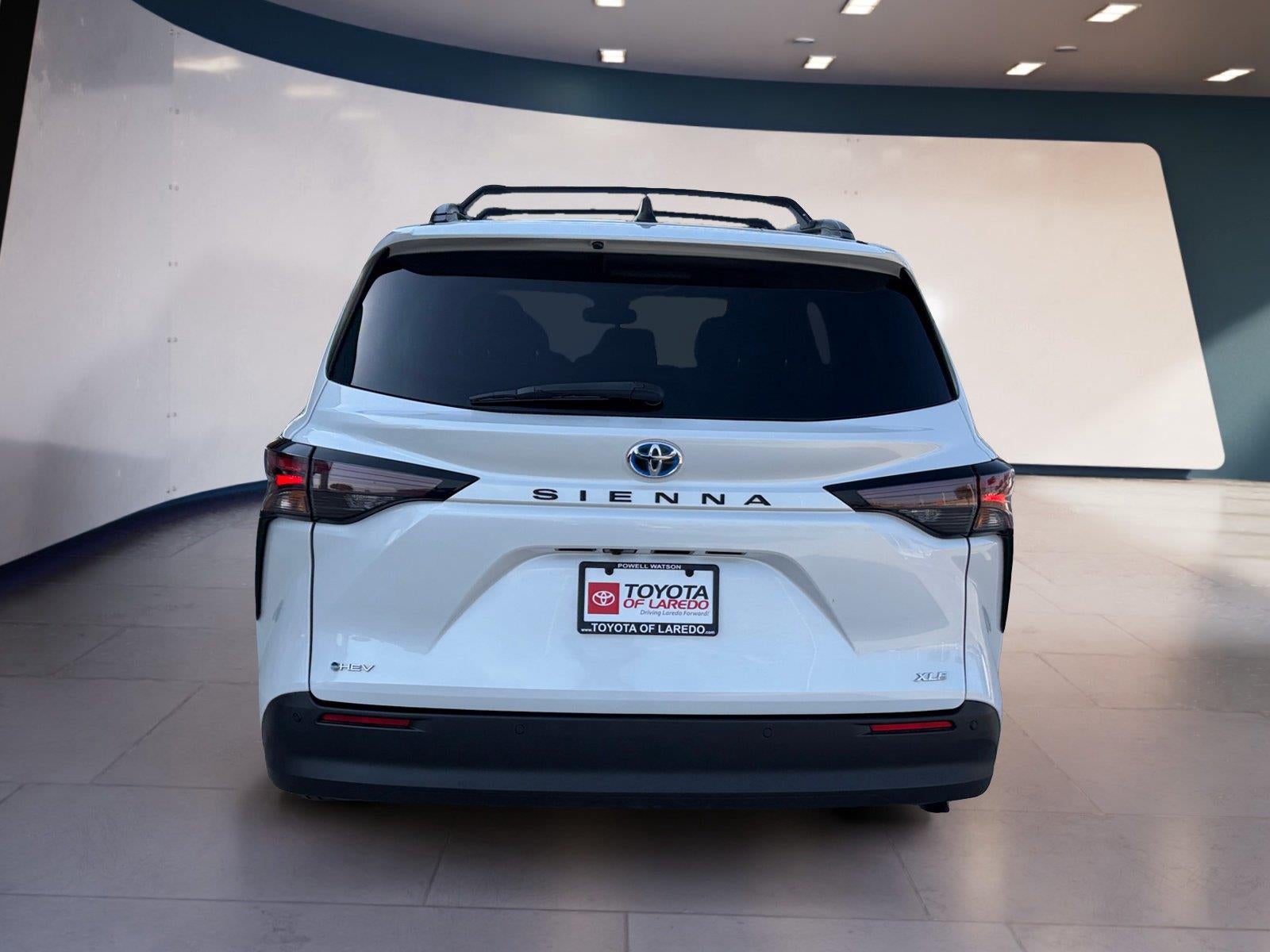 2025 Toyota Sienna XLE 7-Passenger