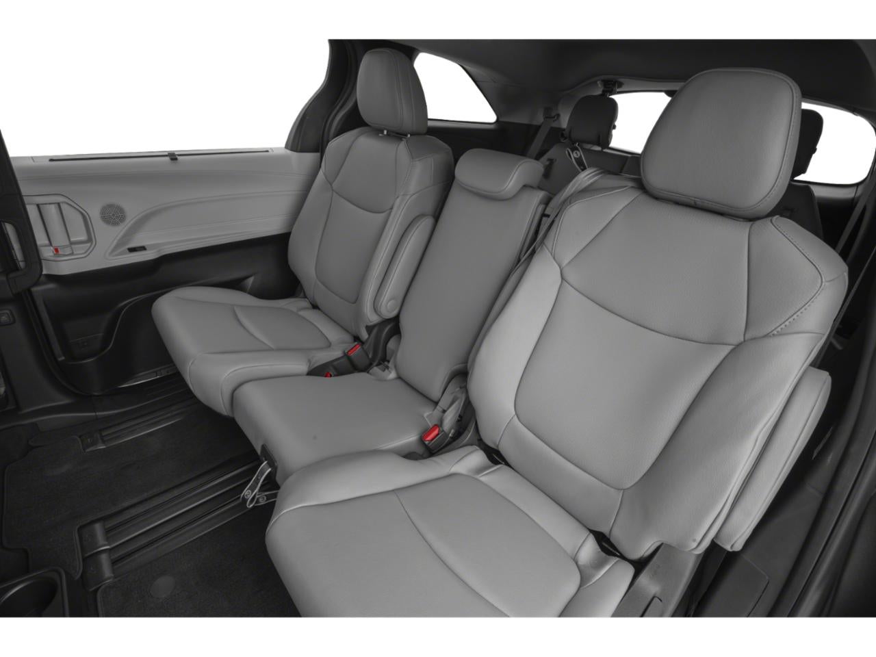 2025 Toyota Sienna XLE 7-Passenger
