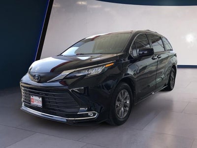 2023 Toyota Sienna XLE FWD 7-Passenger (Natl)