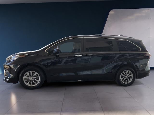 2023 Toyota Sienna XLE FWD 7-Passenger (Natl)