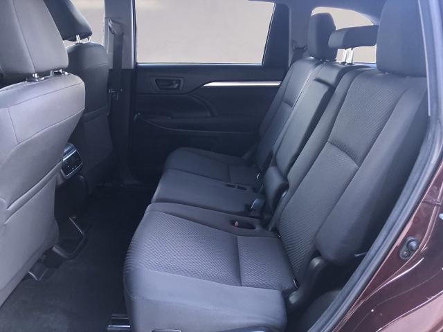 2018 Toyota Highlander LE I4 FWD (Natl)