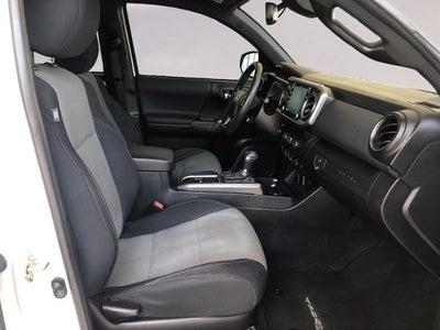 2020 Toyota Tacoma 2WD 2WD TRD Sport Double Cab 5' Bed V6 AT (Natl)