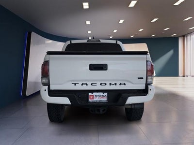 2020 Toyota Tacoma 2WD 2WD TRD Sport Double Cab 5' Bed V6 AT (Natl)