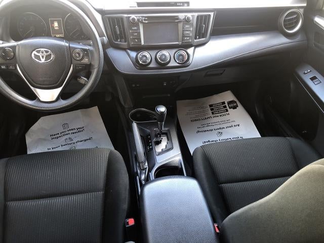 2018 Toyota RAV4 LE FWD (GS)