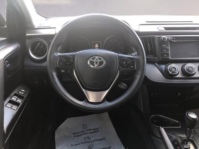 2018 Toyota RAV4 LE FWD (GS)